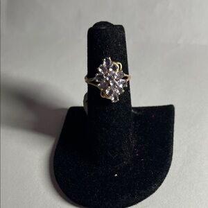 10 Kt Gold Tanzanite Ring